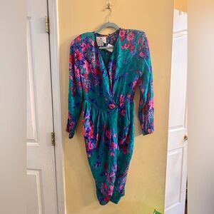 Vintage Flora Kung 100% Silk Floral Long Sleeve Dress, size 10